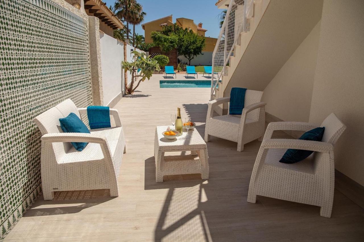 Beach Villa Playa Flamenca Оріуела Екстер'єр фото